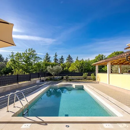 Casa Berton - Heated Saltwater Pool - Happy *